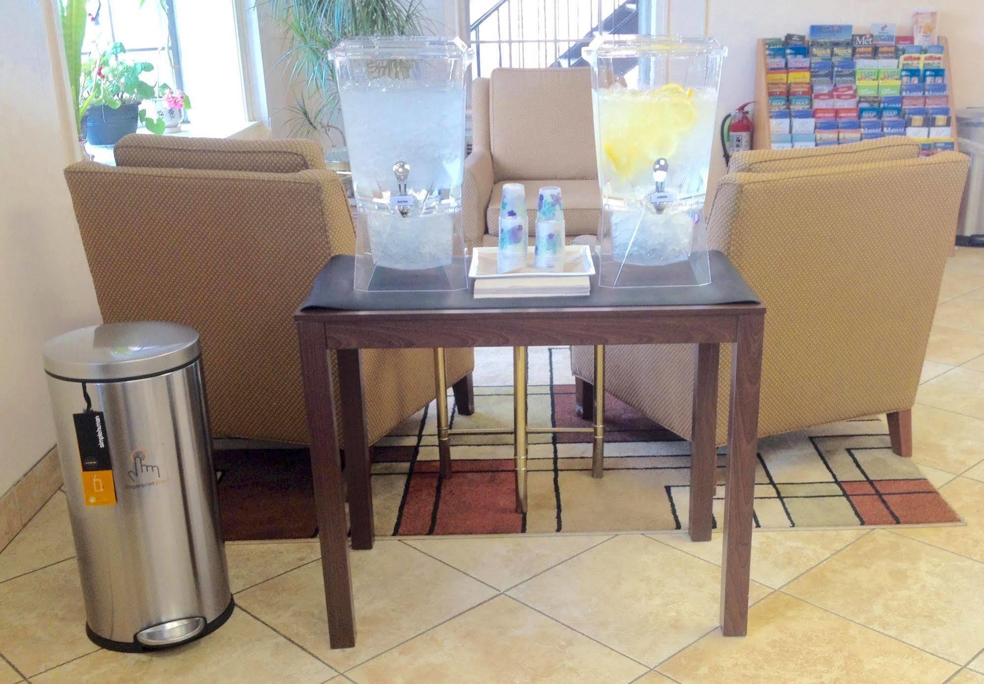 Tappan Zee Hotel West Nyack Екстер'єр фото