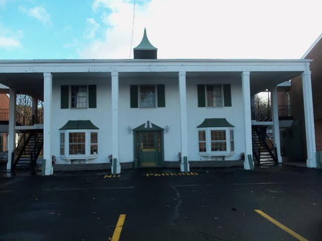 Tappan Zee Hotel West Nyack Екстер'єр фото