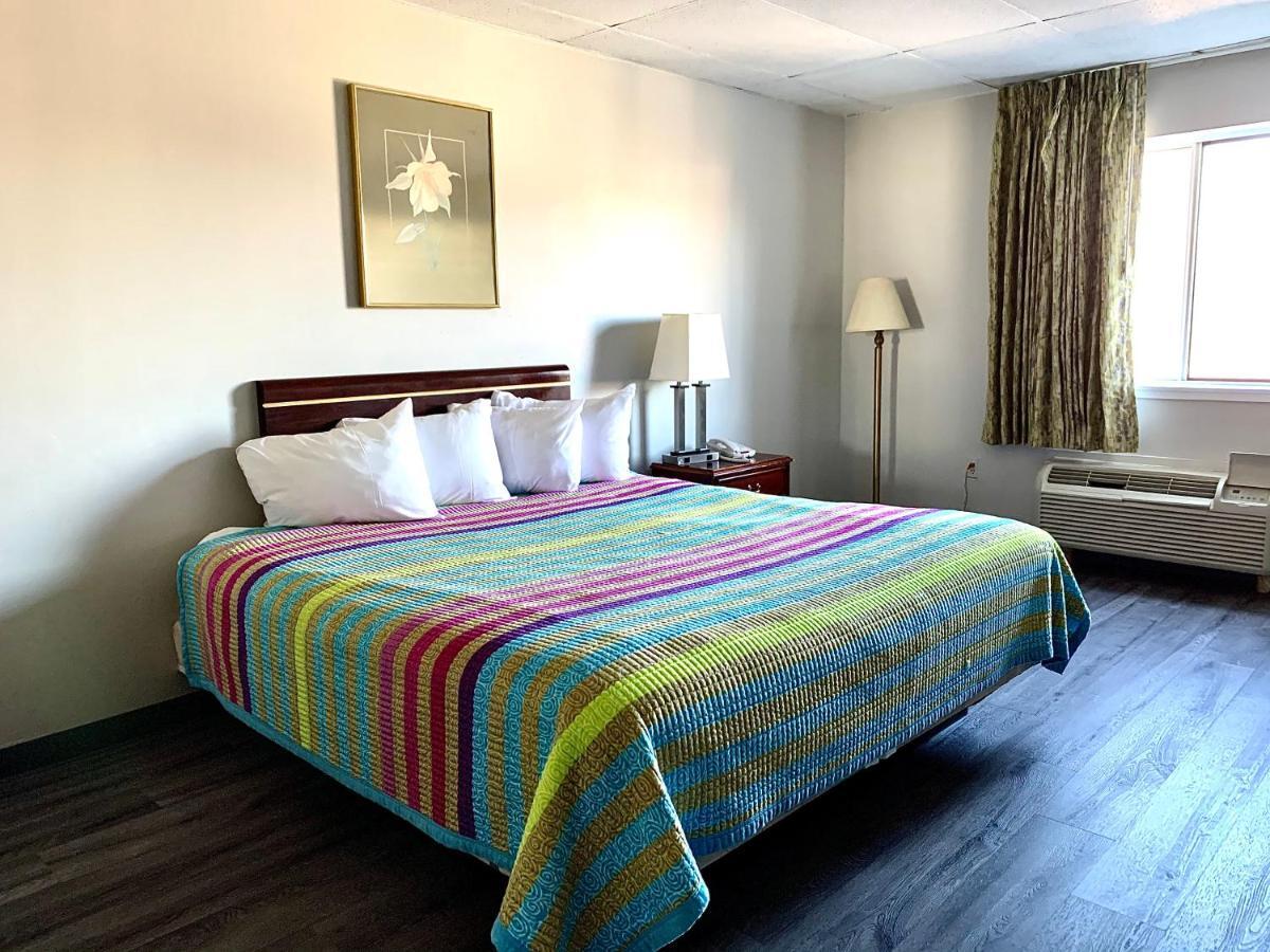 Tappan Zee Hotel West Nyack Екстер'єр фото