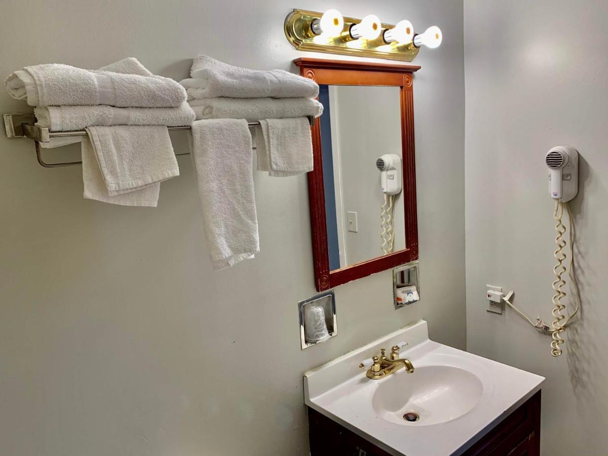 Tappan Zee Hotel West Nyack Екстер'єр фото