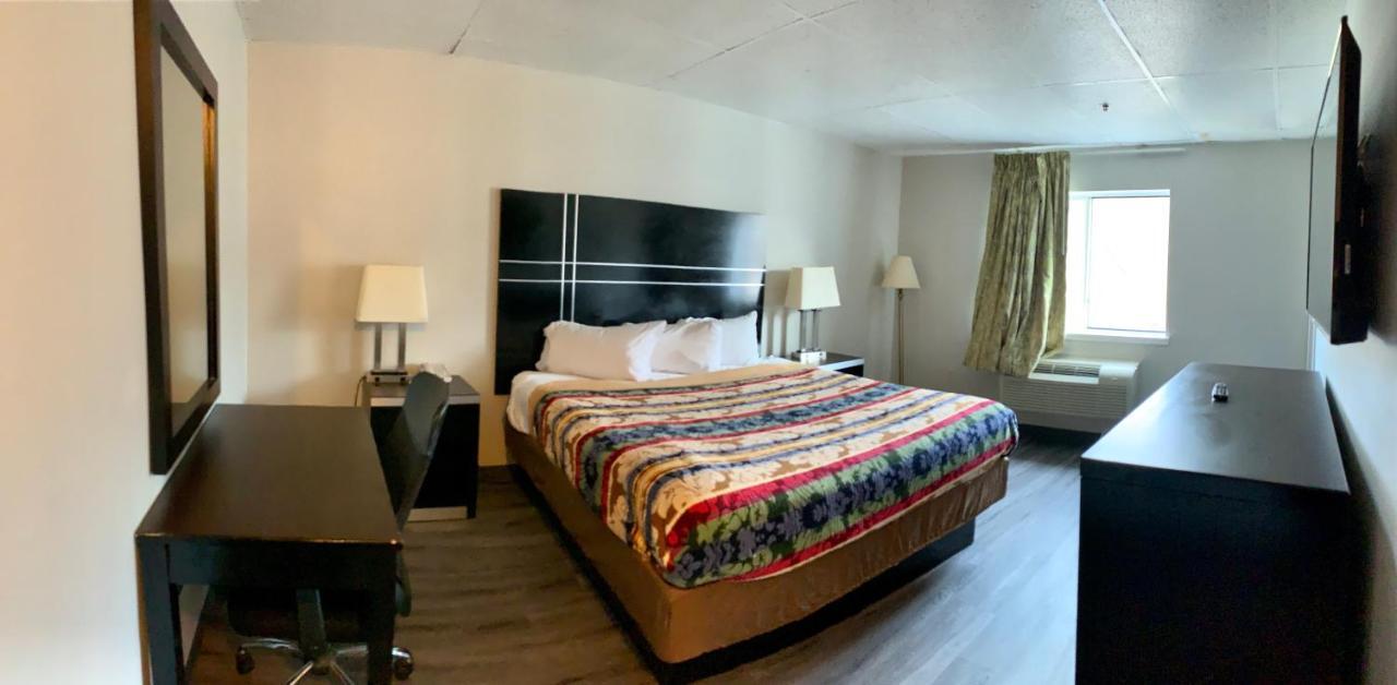 Tappan Zee Hotel West Nyack Екстер'єр фото