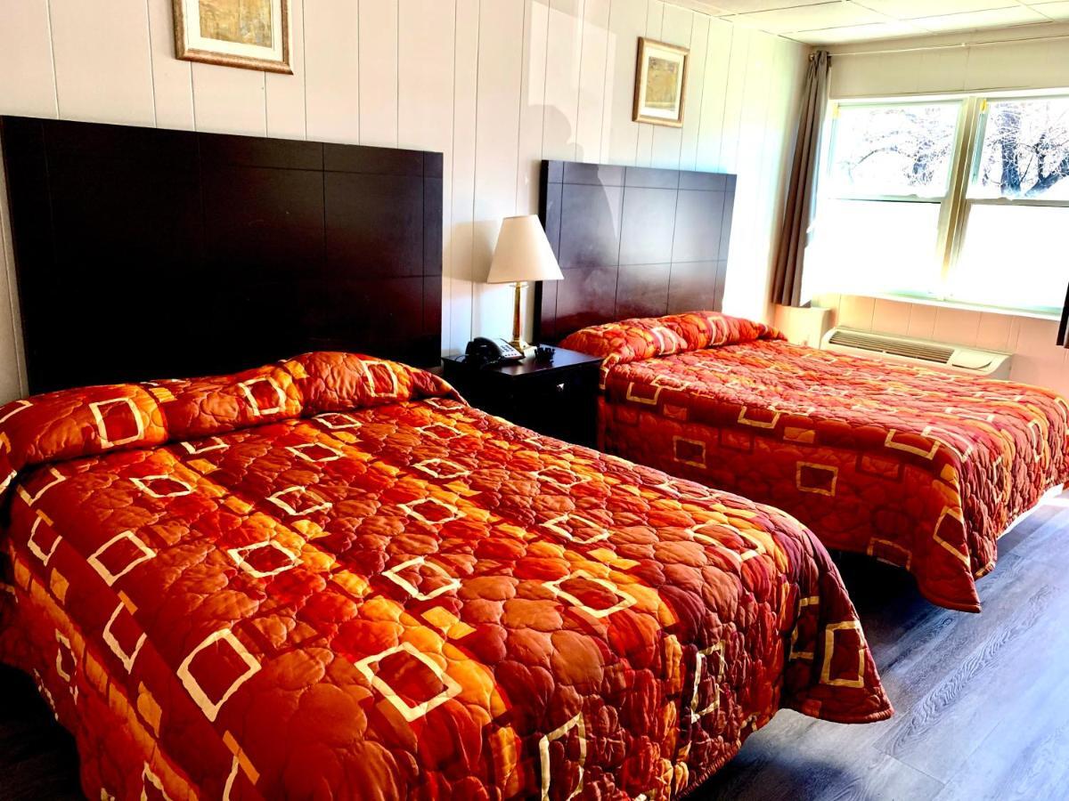 Tappan Zee Hotel West Nyack Екстер'єр фото